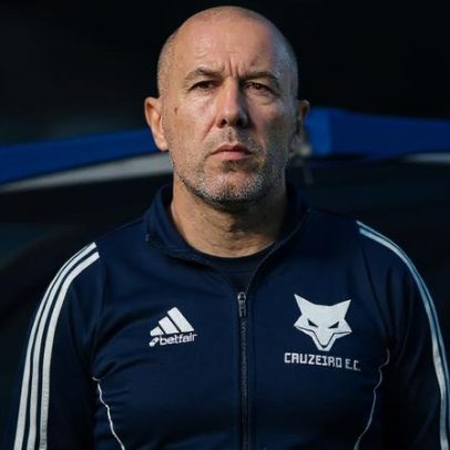 Leonardo Jardim aponta relaxamento geral do Cruzeiro em empate com Botafogo