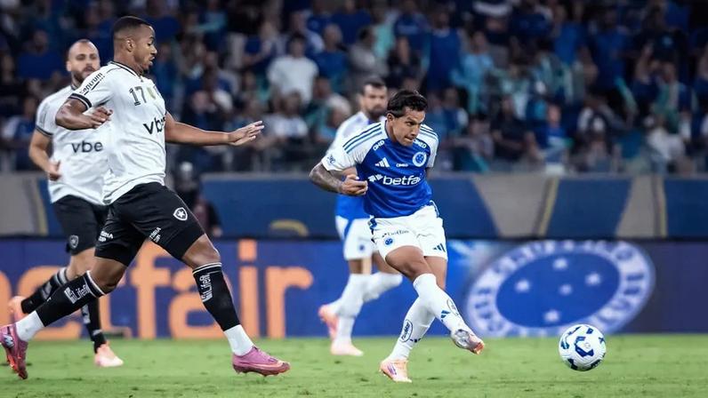Lucas Romero, jogador do Cruzeiro (Foto: Gustavo Aleixo/Cruzeiro )