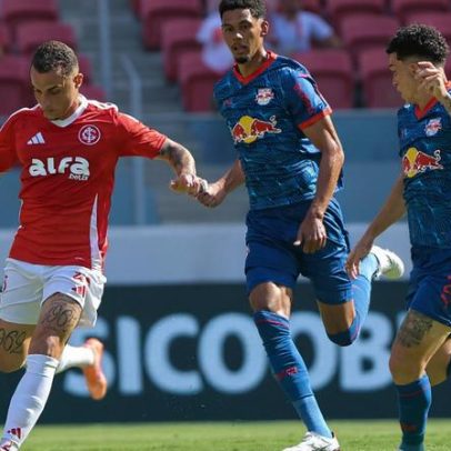 Internacional goleia Bragantino e confirma permanência na Série A
