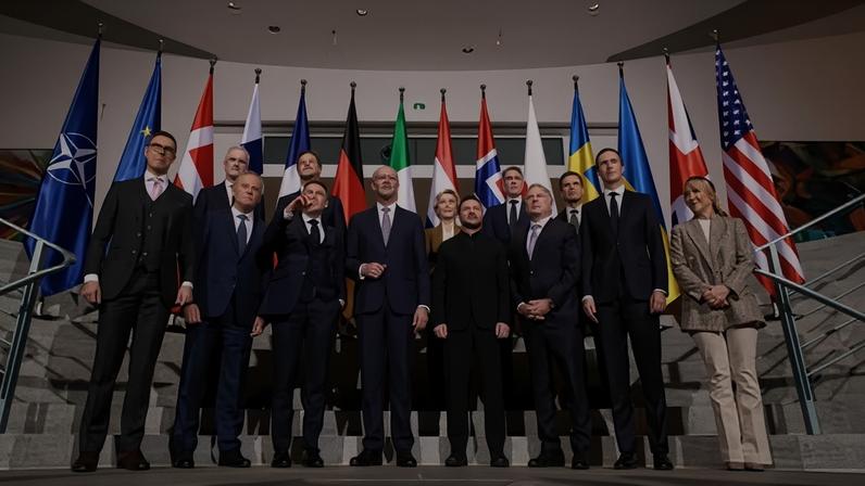 Europa aguarda resposta russa à proposta de paz para a Ucrânia; EUA positivos