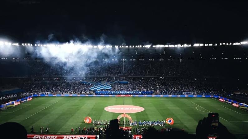 Cruzeiro encerra preparação para decisão com apoio da torcida