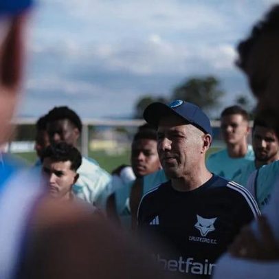 Opções de Jardim: Cruzeiro define provável escalação contra o Corinthians