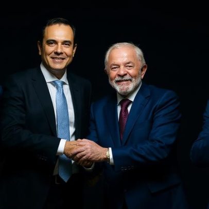 Lula empossa indicado do União Brasil no Turismo após saída de Sabino