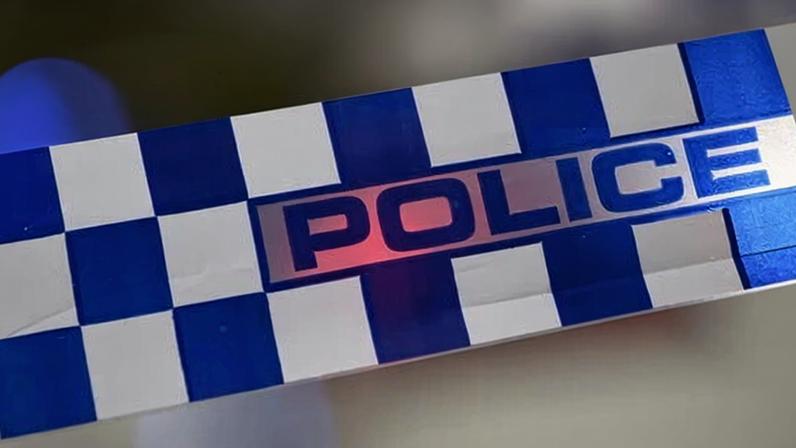 Homem é preso após mulher ser encontrada morta e outro homem ferido em Sydney