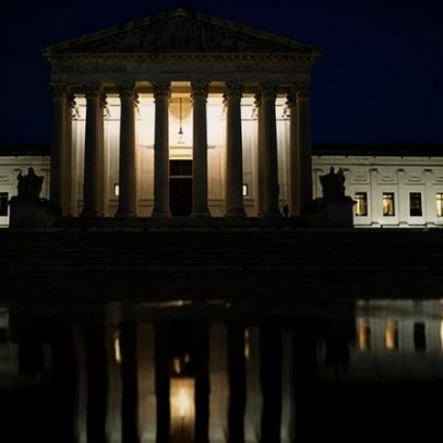Debate sobre legitimidade da Suprema Corte dos EUA e possível substituição