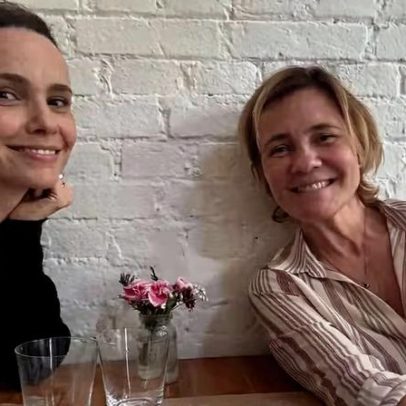 Adriana Esteves e Débora Falabella se reencontram, rumores sobre Avenida Brasil 2