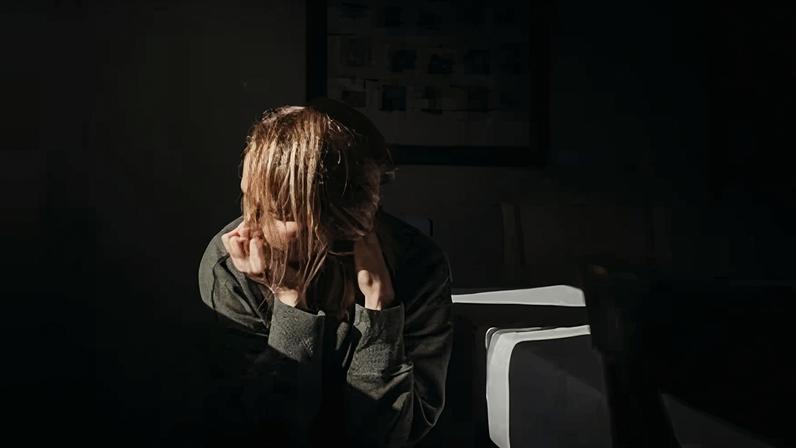 Visão dos americanos sobre a saúde mental atinge recorde baixo, diz pesquisa