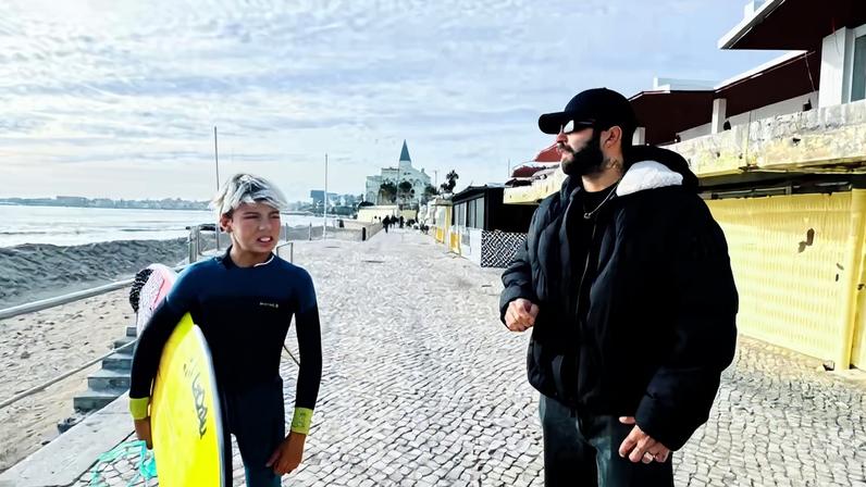 Pedro Scooby com o filho Dom