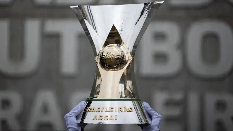 Troféu do Brasileirão (Foto: Lucas Figueiredo / CBF)