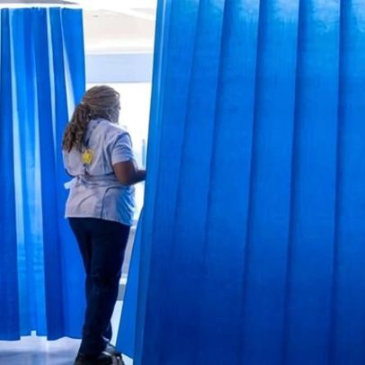 Mulheres asiáticas na Inglaterra têm quase o dobro de lesões graves no parto