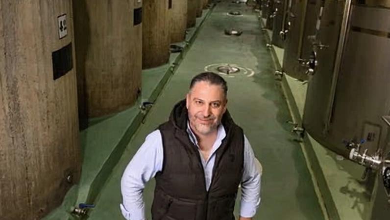 Óscar de Íscar, whose family has been making wine for at least four generations, is part of Spain’s sought-after cohort of younger winemakers.