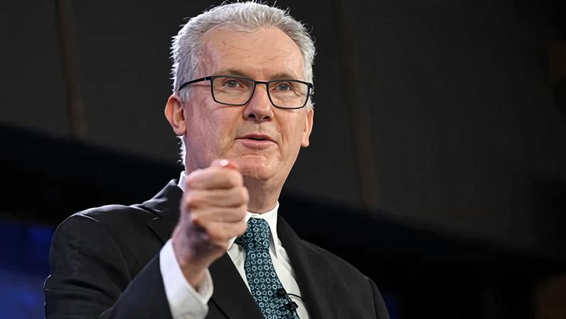 The home affairs minister, Tony Burke, has been asked about Asio’s decisions in the lead-up to the Bondi terror attack. Photograph: Lukas Coch/AAP