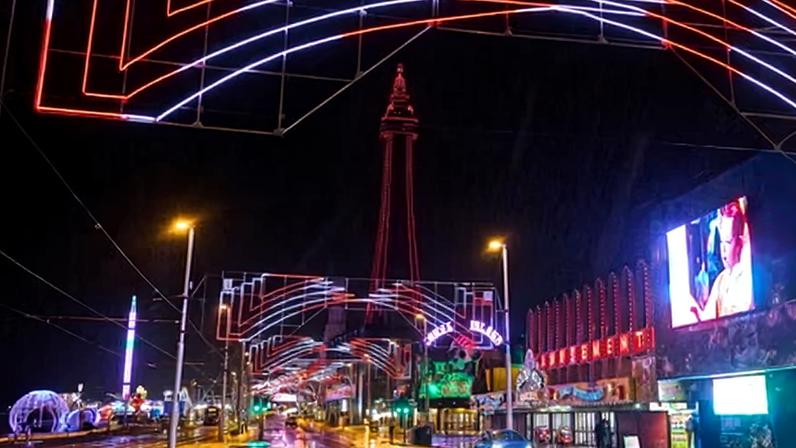Menor de 16 anos é detido após material explosivo ser encontrado em Blackpool