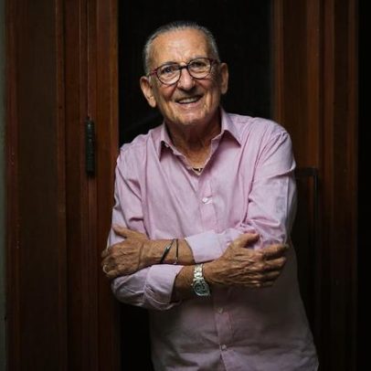 Galvão Bueno é internado aos 75 anos após mal-estar na noite de Natal