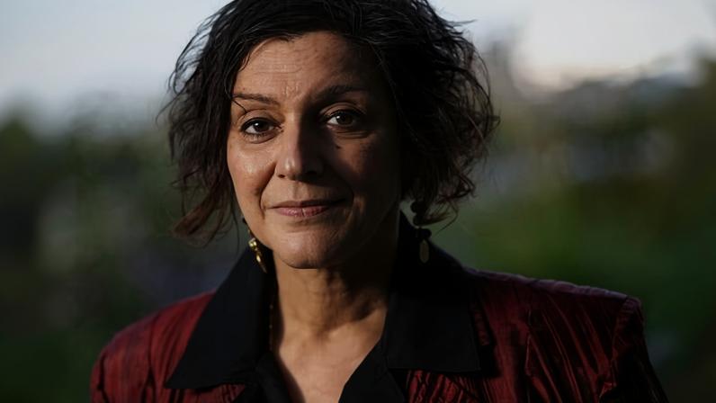 Meera Syal, Gabby Logan e Richard Osman entre as homenagens de Ano Novo em artes