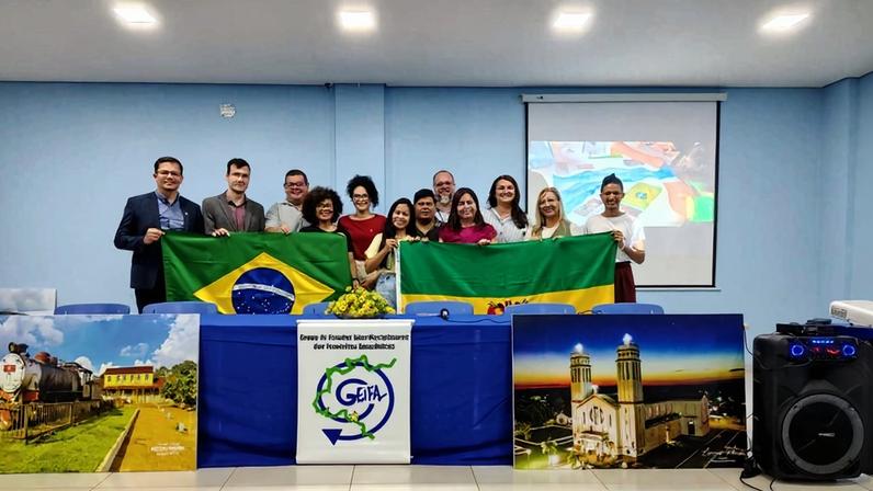 MEC dialoga sobre as Escolas Interculturais de Fronteira