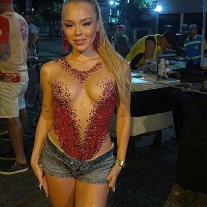 Musas do Salgueiro brilham em ensaio de rua na Tijuca