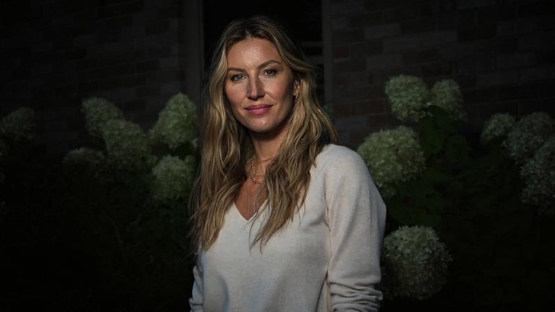 Salmão crocante de Gisele Bündchen: essa receita é tão boa que até parece prato de restaurante chique
