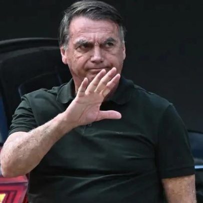 Bolsonaro cancela primeira entrevista por questões de saúde