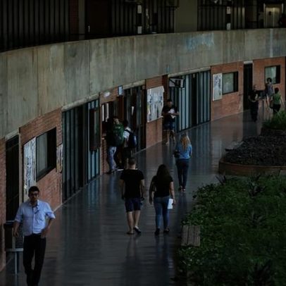 MEC redistribui 2.679 cargos e funções em universidades federais