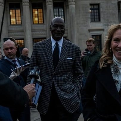 Michael Jordan afirma ao tribunal não temer a Nascar em caso antitruste
