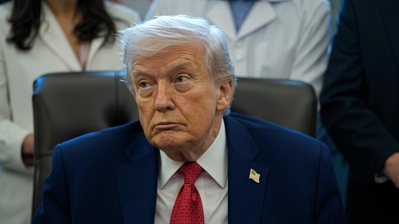 Trump incentiva republicanos a abandonar regra do filibuster no Senado dos EUA