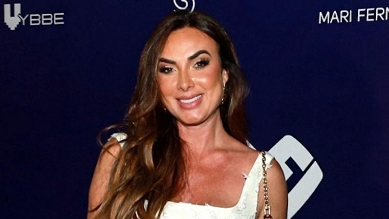 Nicole Bahls namorando jogador do Flamengo? Participante do 'Dança dos Famosos' dá veredito: 'Só beijando'