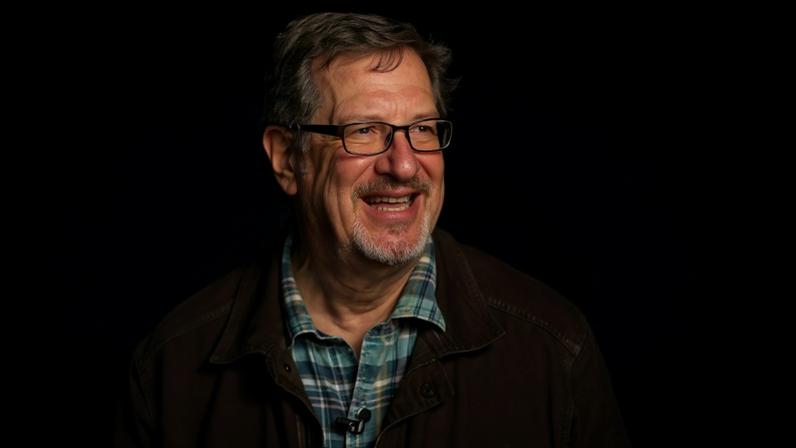 Lee Strobel investiga se milagres acontecem em novo documentário “The Case for Miracles”. (Foto: Instagram/caseformiraclesmovie)