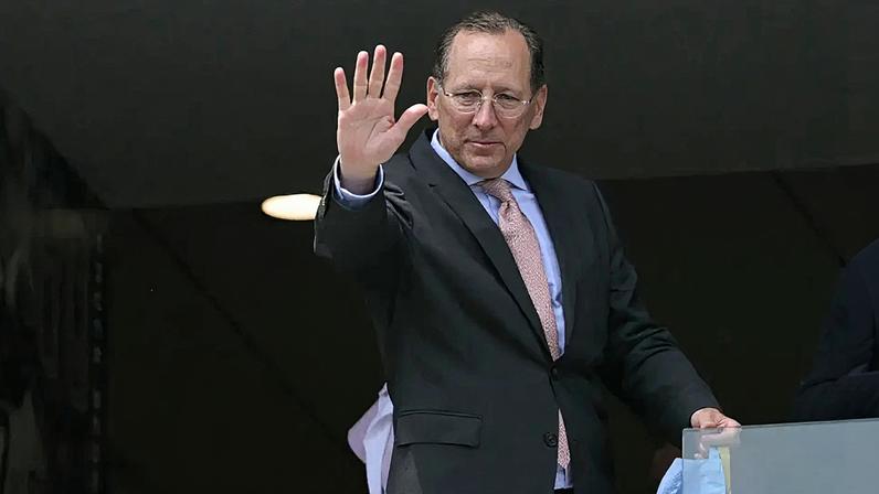John Textor é o dono da SAF do Botafogo (Foto: Juan Mabromata/AFP)