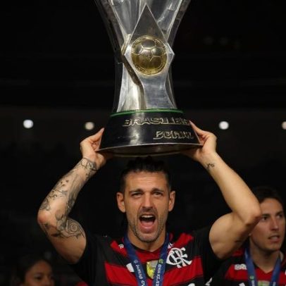 Arrascaeta manda recado após título do Flamengo no Brasileirão: Sem mimimi