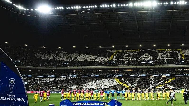 Atlético em partida pela Sul-Americana 2025 (Foto: Pedro Souza / Atlético)