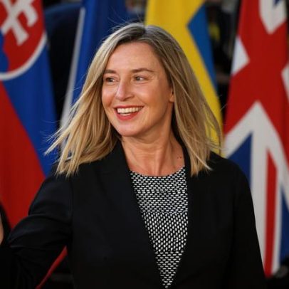 Três detidos por fraude de fundos europeus no serviço exterior da UE