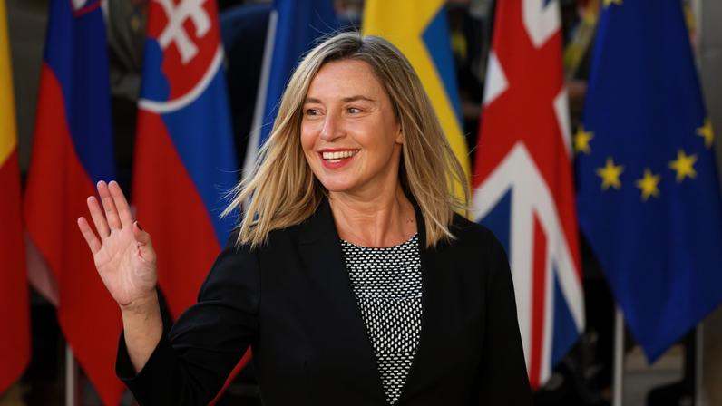 Três detidos por fraude de fundos europeus no serviço exterior da UE