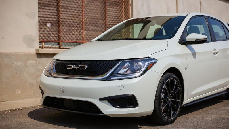 Logo da BYD: empresa chinesa investe em fábricação e pesquisa no Brasil (BYD/Divulgação)