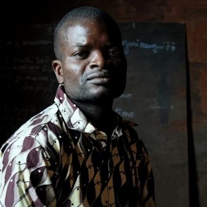 Pastor perde igreja e filho em ataque em Burkina Faso