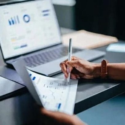 Efeito-tesoura pressiona caixa das PMEs no começo de 2026