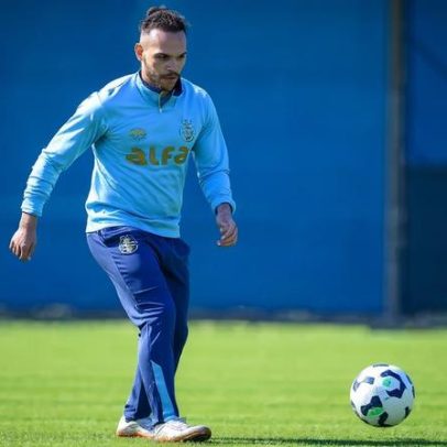 Grêmio quita dívida com Braithwaite após notificação extrajudicial