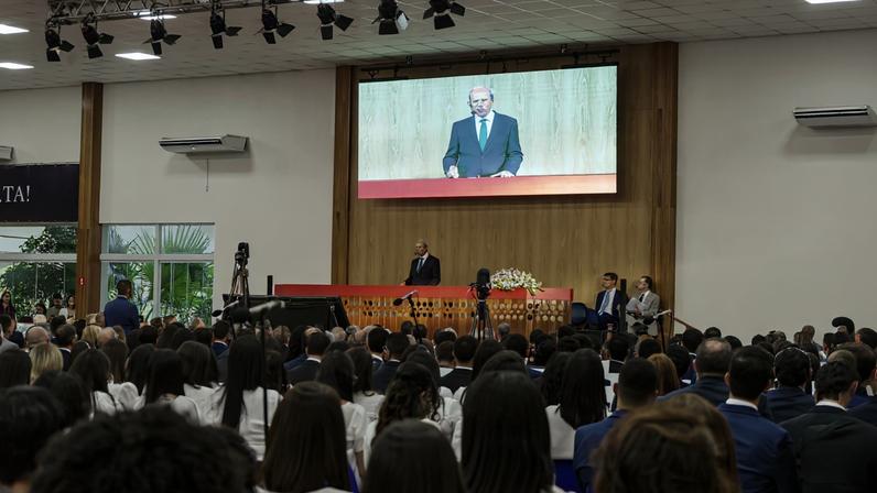 Trombetas e Festas 2025: debates sobre o fim dos tempos