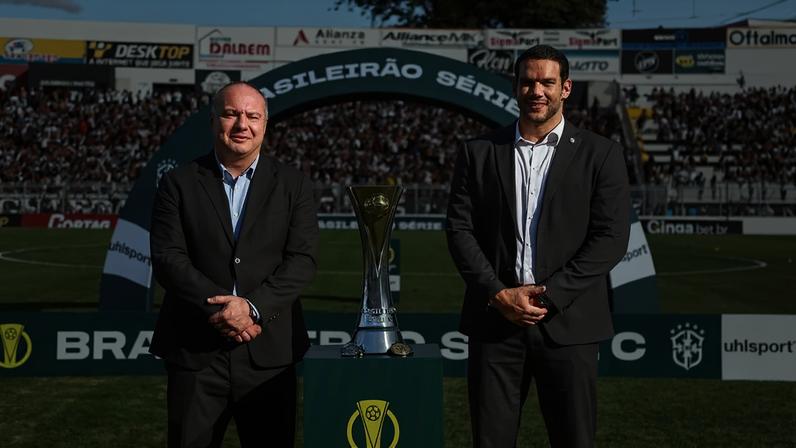 Samir Xaud, presidente da CBF, e Hélio Cury Filho, presidente da Federação Paranaense de Futebol (FPF) (Foto: Staff Images Woman/CBF)