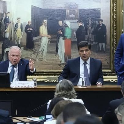 Câmara aprova limite a decisões monocráticas em meio à tensão com o STF