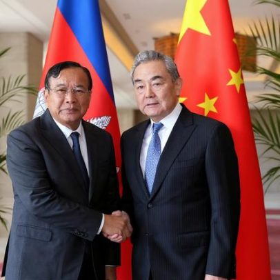 Tailândia e Camboja concordam em consolidar cessar-fogo nas negociações na China