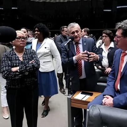 Câmara conclui votação do projeto que regulamenta a reforma tributária