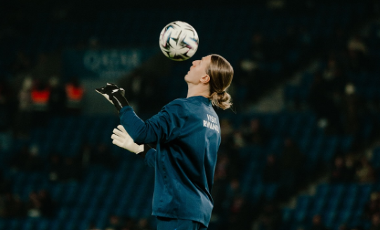 Saiba quem é Safonov, goleiro do PSG que impediu flamengo de ser bi-campeão mundial