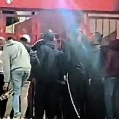 Conselho Deliberativo do São Paulo encerra reunião após protestos de torcedores