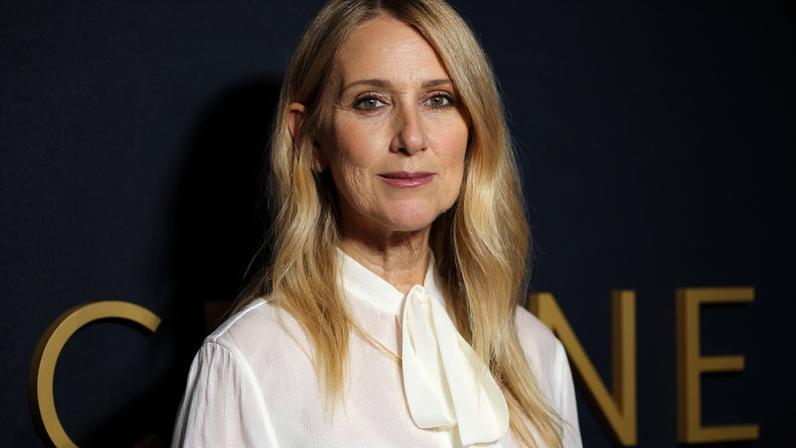 Céline Dion espalha alegria natalina como o Grinch