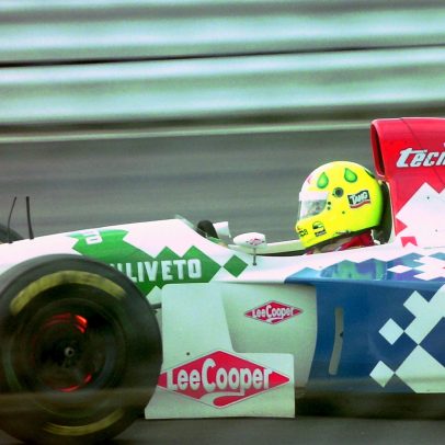 Christian Fittipaldi retorna a acelerar em Stock Car após 15 anos