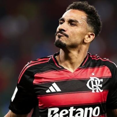 Flamengo: treino específico de Danilo para cabeçadas