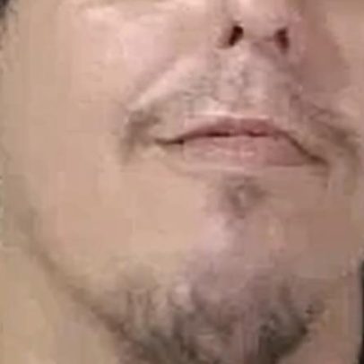Homem que beijou companheira durante ceia de Natal é morto pelo enteado