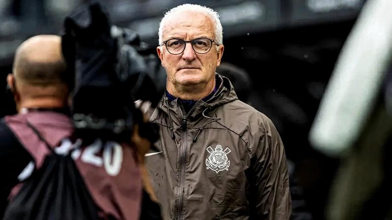 Dorival Júnior falou sobre campanha do Corinthians no Brasileirão (Foto: JHONY INACIO/Agencia Enquadrar/Gazeta Press)