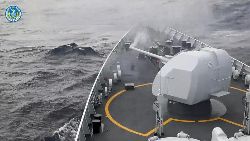 China realiza exercícios de tiro ao vivo perto de Taiwan, maiores já realizados